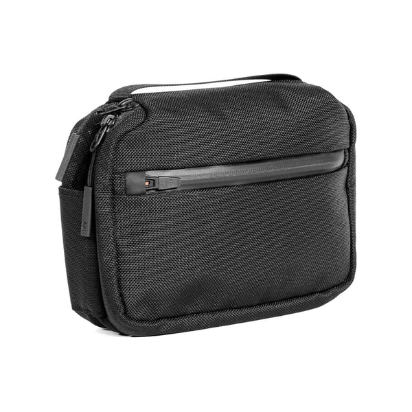 Air travel kit pouch TRAVEL COLLECTION TRAVEL KIT Aer AER-21039