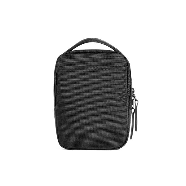 Aer エアー ショルダーバッグ Street Sling AER-21075【正規販売店】