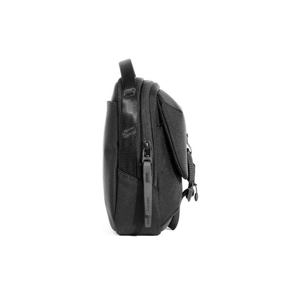 Aer エアー ショルダーバッグ Street Sling AER-21075【正規販売店】