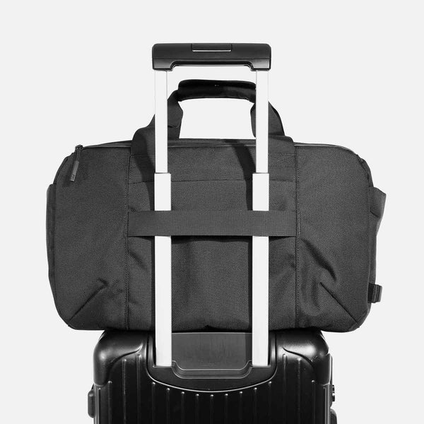 Aer エアー ショルダーバッグ Travel Weekender AER-21048【正規販売店】