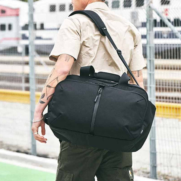 Aer エアー ショルダーバッグ Travel Weekender AER-21048【正規販売店】
