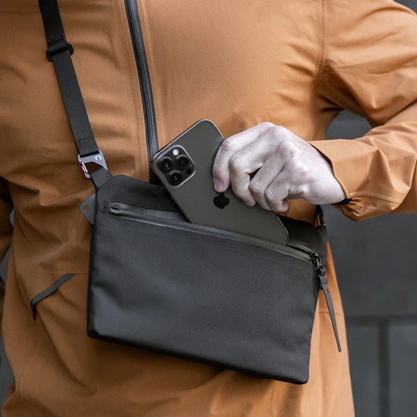 BLACK EMBER ブラックエンバー サコッシュ SACOCHE01 7225009【正規販売店】