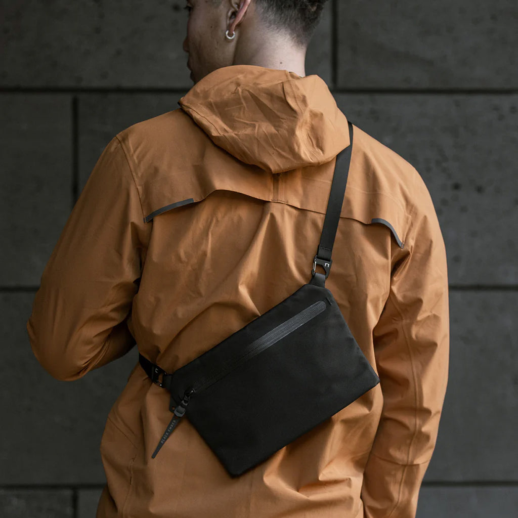 BLACK EMBER ブラックエンバー サコッシュ SACOCHE01 7225009