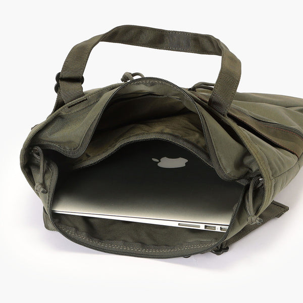 BRIEFING ブリーフィング トートバッグ TYPE FLYER TOTE 1.4L PCスリーブ×1(クッション材搭載、14インチ程度のPC収納可能) BRA253T47【正規販売店】