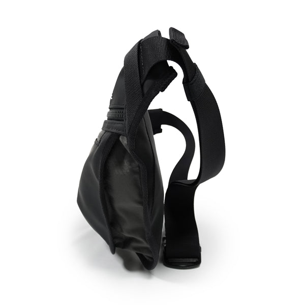 CIE シー ボディバッグ スリング バッグ VARIOUS VARIOUS SLINGBAG-M ヴァリアス 3L 21830【正規販売店】