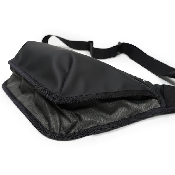 CIE シー ボディバッグ スリング バッグ VARIOUS VARIOUS SLINGBAG-M ヴァリアス 3L 21830【正規販売店】