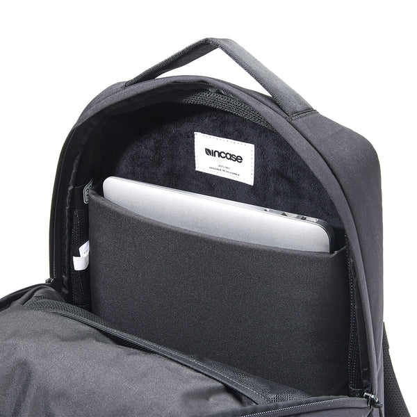 Incase インケース リュック City Compact Backpack With Cordura Nylon シティ バックパック 19.7L MacBook Pro 16インチ対応 137211053001【正規販売店】