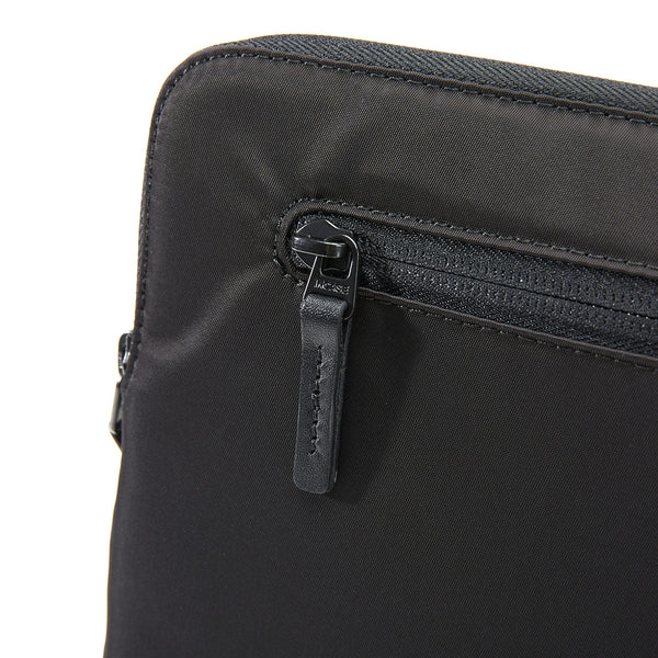 Incase インケース クラッチバッグ ACC Compact Sleeve in Flight Nylon for MacBook Pro 13 PCスリーブ MacBook Pro 13インチ対応 137211053021【正規販売店】