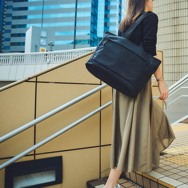 Incase インケース トートバッグ City Market Tote With CORDURA Nylon -Black- シティ MacBook Pro 16インチ対応 B4サイズ対応 137213053016【正規販売店】