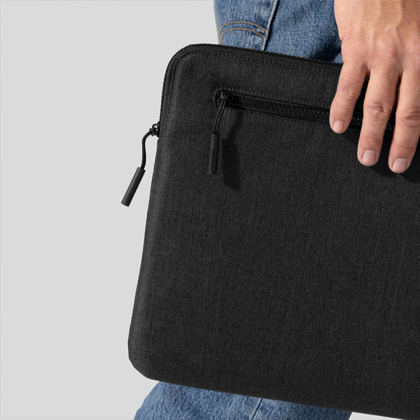 Incase インケース クラッチバッグ ACC Compact Sleeve in Woolenex for 13-inch PCスリーブ MacBook Pro 13インチ (USB-C)/MacBook Air 13インチ/MacBook Air Retina Display 2020 & M1 2020  13インチ  137222053013【正規販売店】