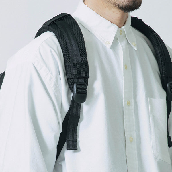 Incase インケース リュック Tracks Backpack 18L -Black- トラックス バックパック 18L MacBook Pro 13インチ対応 137242053002【正規販売店】