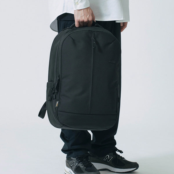 Incase インケース リュック Tracks Backpack 25L -Black- トラックス バックパック 25L MacBook Pro 16インチ対応 137242053003【正規販売店】