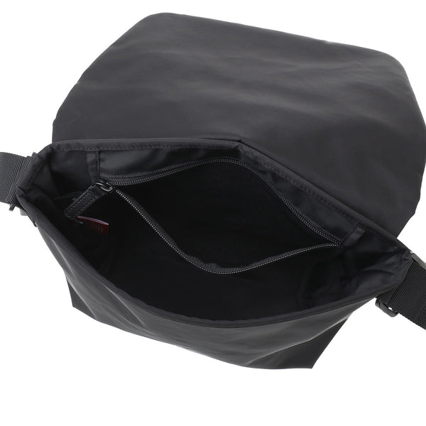Manhattan BLACK マンハッタンブラック メッセンジャーバッグ IRVING MESSENGER BAG TWL POK?MON ポケモン MP2600LTWLBLPKMN【正規販売店】