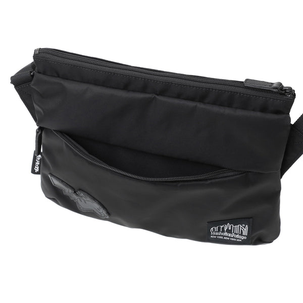 Manhattan BLACK マンハッタンブラック ショルダーバッグ KENSINGTON SHOULDER BAG TWL POK?MON ポケモン MP1095TWLBLPKMN【正規販売店】