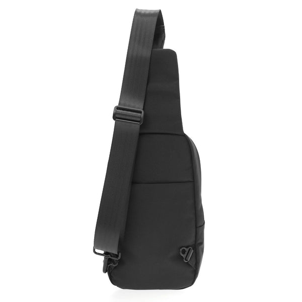 Manhattan BLACK マンハッタンブラック ショルダーバッグ BERNARDO CROSSBODY BAG VEGGIELEATHER MP1933VGLBL【正規販売店】