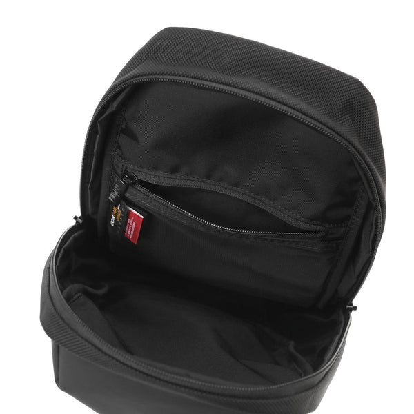 Manhattan BLACK マンハッタンブラック ショルダーバッグ BERNARDO CROSSBODY BAG VEGGIELEATHER MP1933VGLBL【正規販売店】
