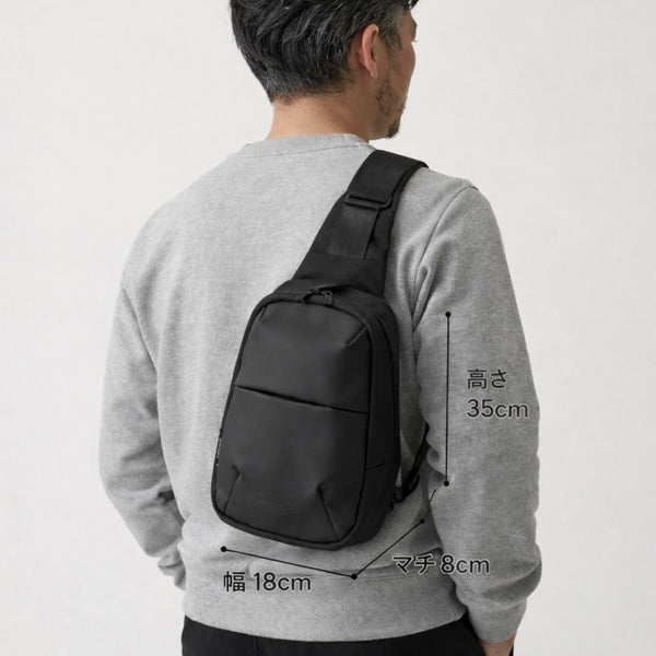 Manhattan BLACK マンハッタンブラック ショルダーバッグ BERNARDO CROSSBODY BAG VEGGIELEATHER MP1933VGLBL【正規販売店】