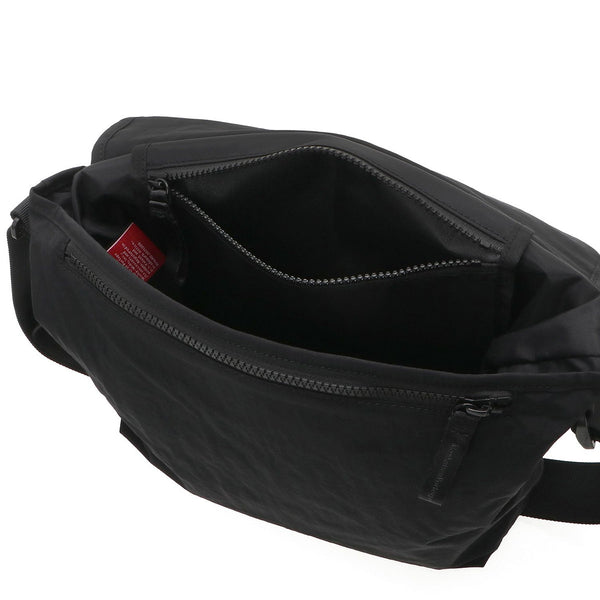 Manhattan BLACK マンハッタンブラック メッセンジャーバッグ STANDARD MESSENGER BAG(XS) MGNT NYLON TUSSAH B5サイズ対応 MP1441MGNTTSCBL【正規販売店】