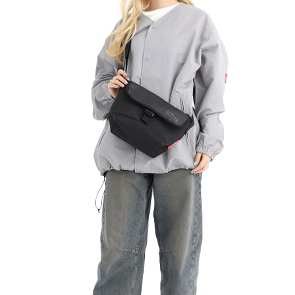 Manhattan Portage  マンハッタンポーテージ ショルダーバッグ Pacific Nylon Messenger Bag Flap Zipper Pocket W/ Divider MP1603FZPDHPWP【正規販売店】